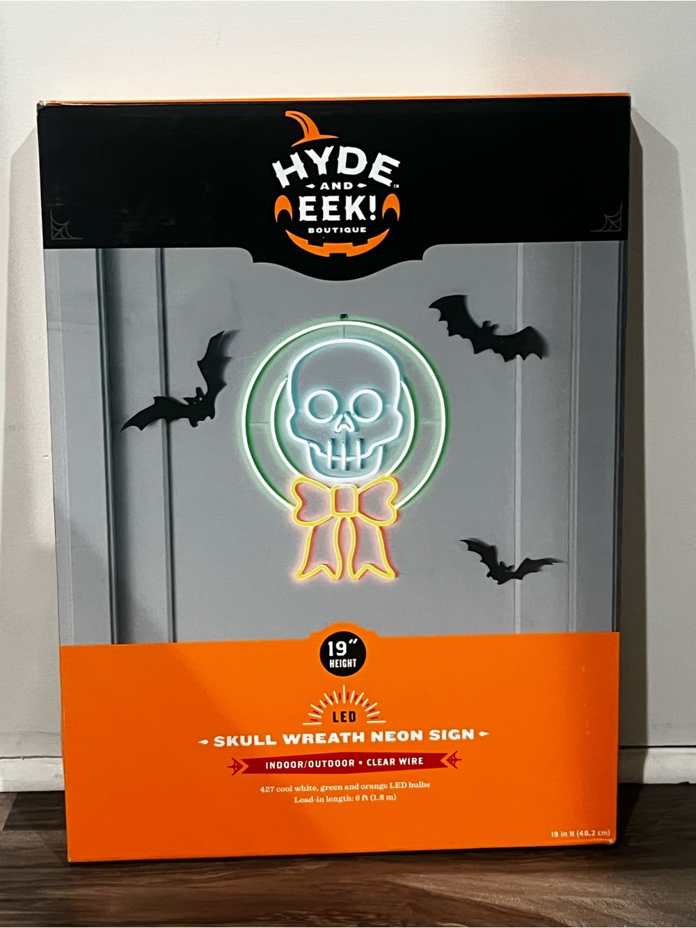 Hyde & EEK! Boutique Skull Wreath Neon Wall Light